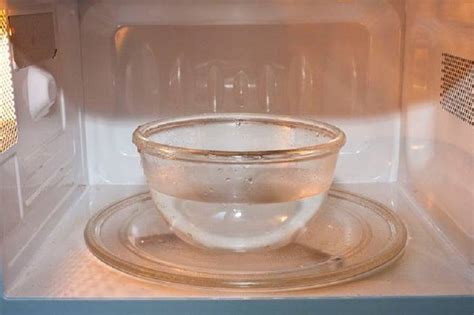 spoon in water in microwave